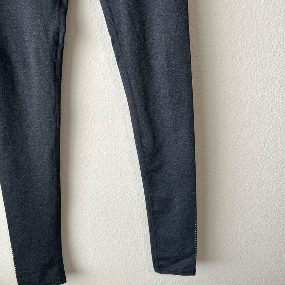 Leggings Long Gray Merle White Stripe Accent on Hips Pocket by Fabletics Size XS - Picture 5 of 13